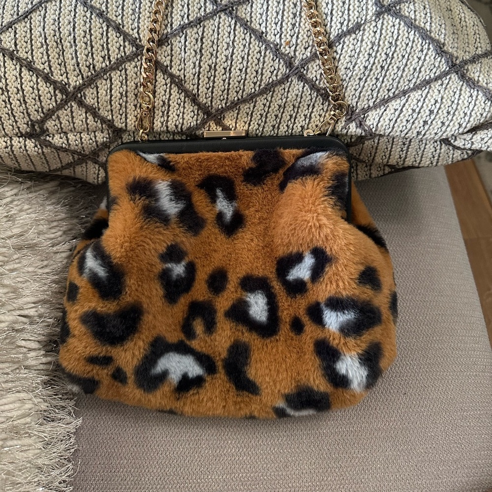 Zara Faux Fur animal print purse / New never worn